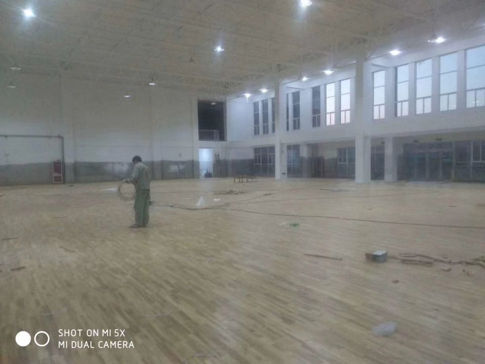 4濟寧(ning)體育館(guan).jpg